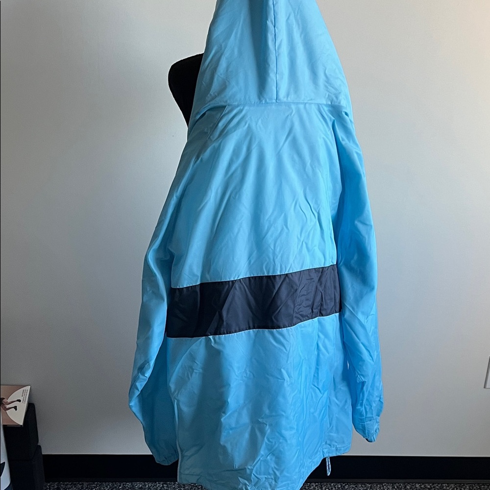 Cape Cod Blue Raincoat for Men - Picture 5 of 6